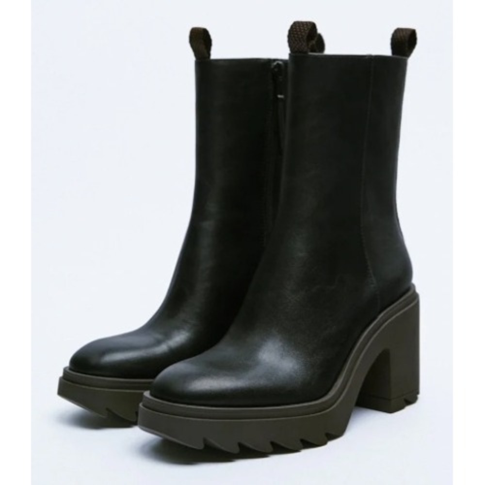 Zara Black Leather Lug Sole Size EU 38 US 7.5 Ankle Boots Block Heel Women